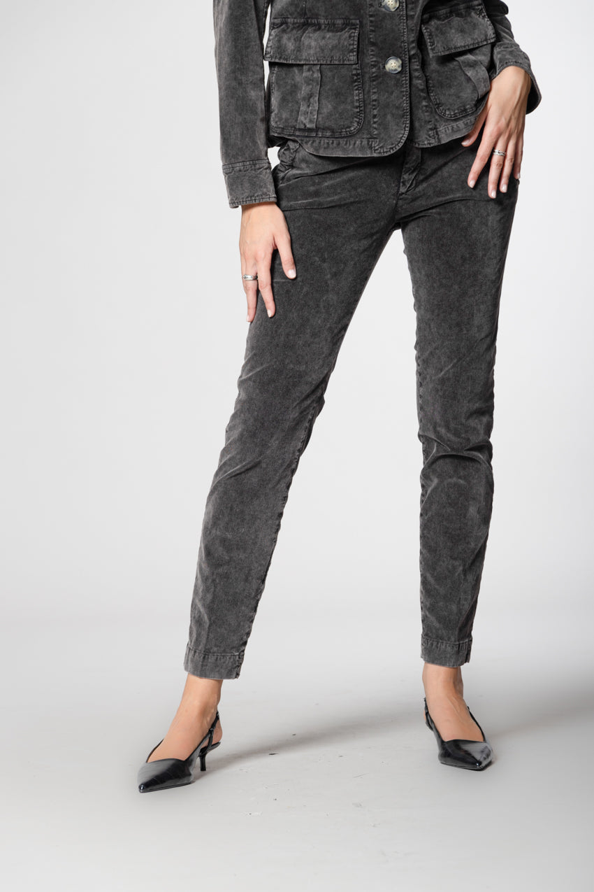 Jaqueline Archivio pantalon chino femme en velours 1000 raies slim fit