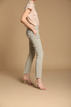 Jaqueline Archivio Pantalon Chino Femme en Gabardine slim fit