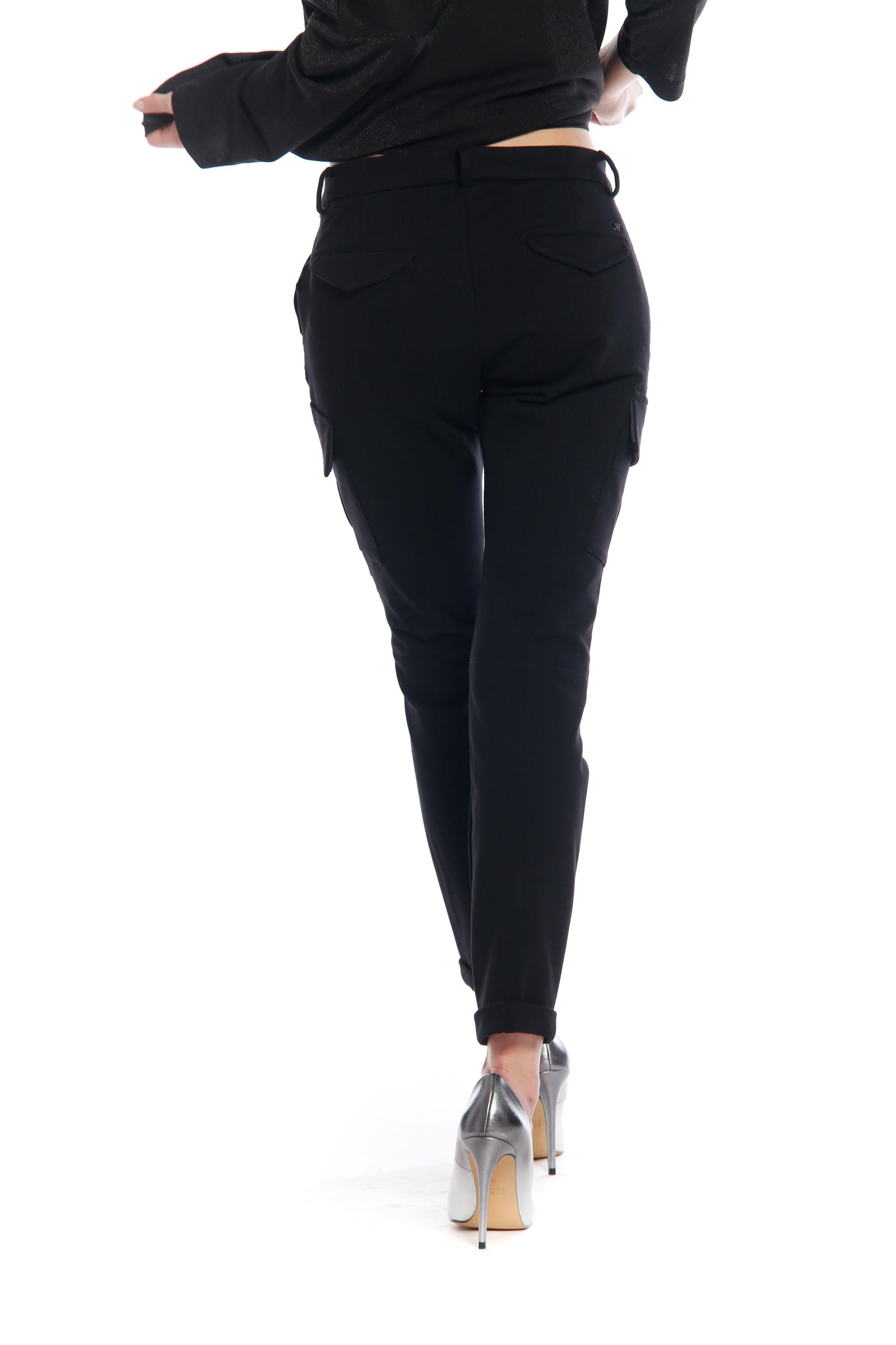 immagine 3di pantalone cargo  donna in jersey colore nero modello Chile City di Mason's