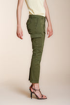 Chile City pantalon cargo femme en gabardine stretch slim fit