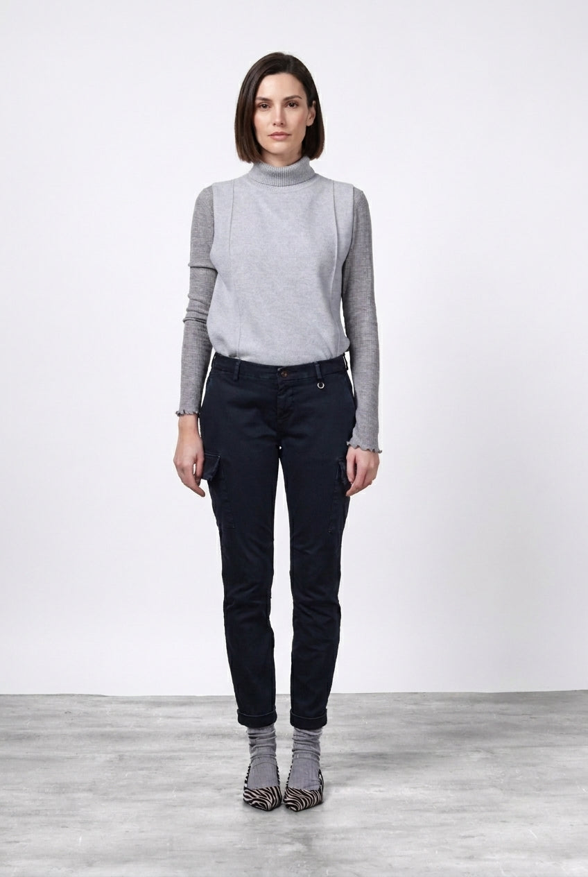 Chile City pantalón cargo de mujer en raso slim fit