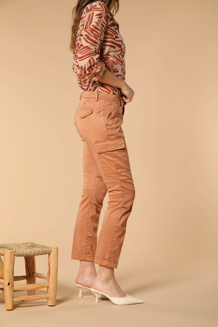 Chile City pantalone cargo donna in gabardina slim fit