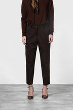 New York O Shape pantalon chino femme en jersey technique carrot fit