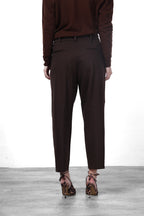 New York O Shape pantalon chino femme en jersey technique carrot fit