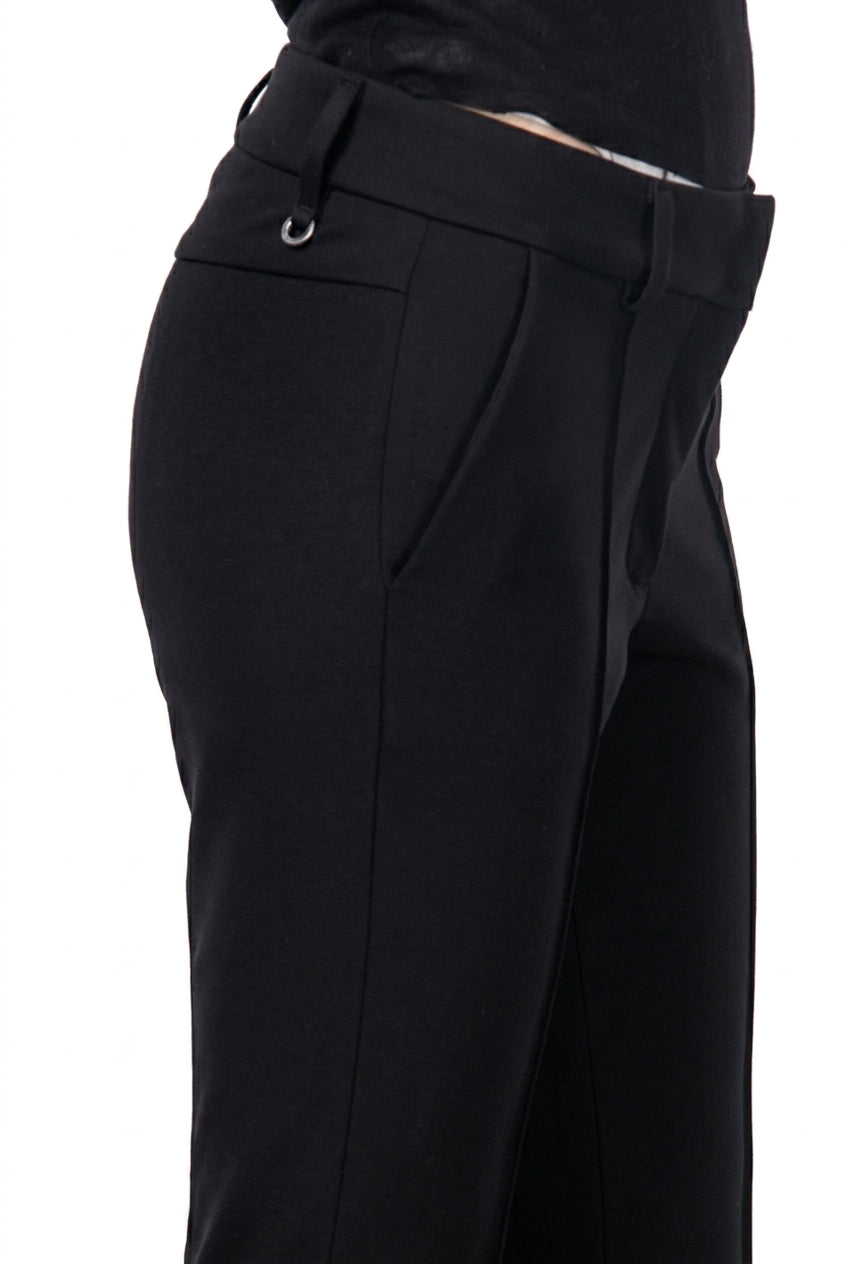 Kik Chinohose für Damen aus technischem Jersey mit slim fit