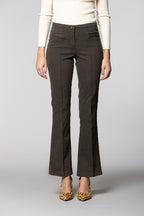 Milano Flare pantalon chino femme en satin slim fit