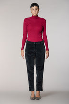 New York Carrot Damen-Chinohose aus Samt carrot fit