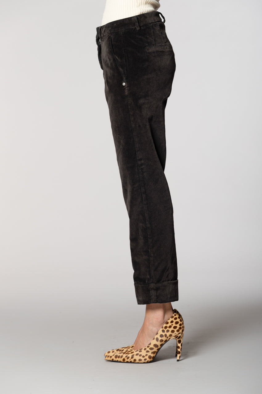 New York Carrot pantalón chino mujer en terciopelo carrot fit