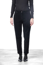 New York Carrot pantalone chino donna in velluto liscio carrot fit ①