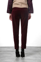 New York Carrot Damen-Chinohose aus glattem Samt, Carrot Fit ①