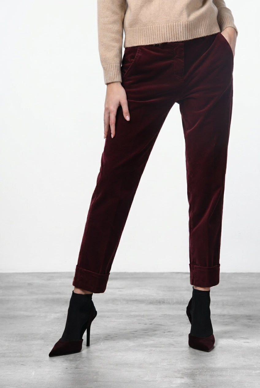 New York Carrot Damen-Chinohose aus glattem Samt, Carrot Fit ①
