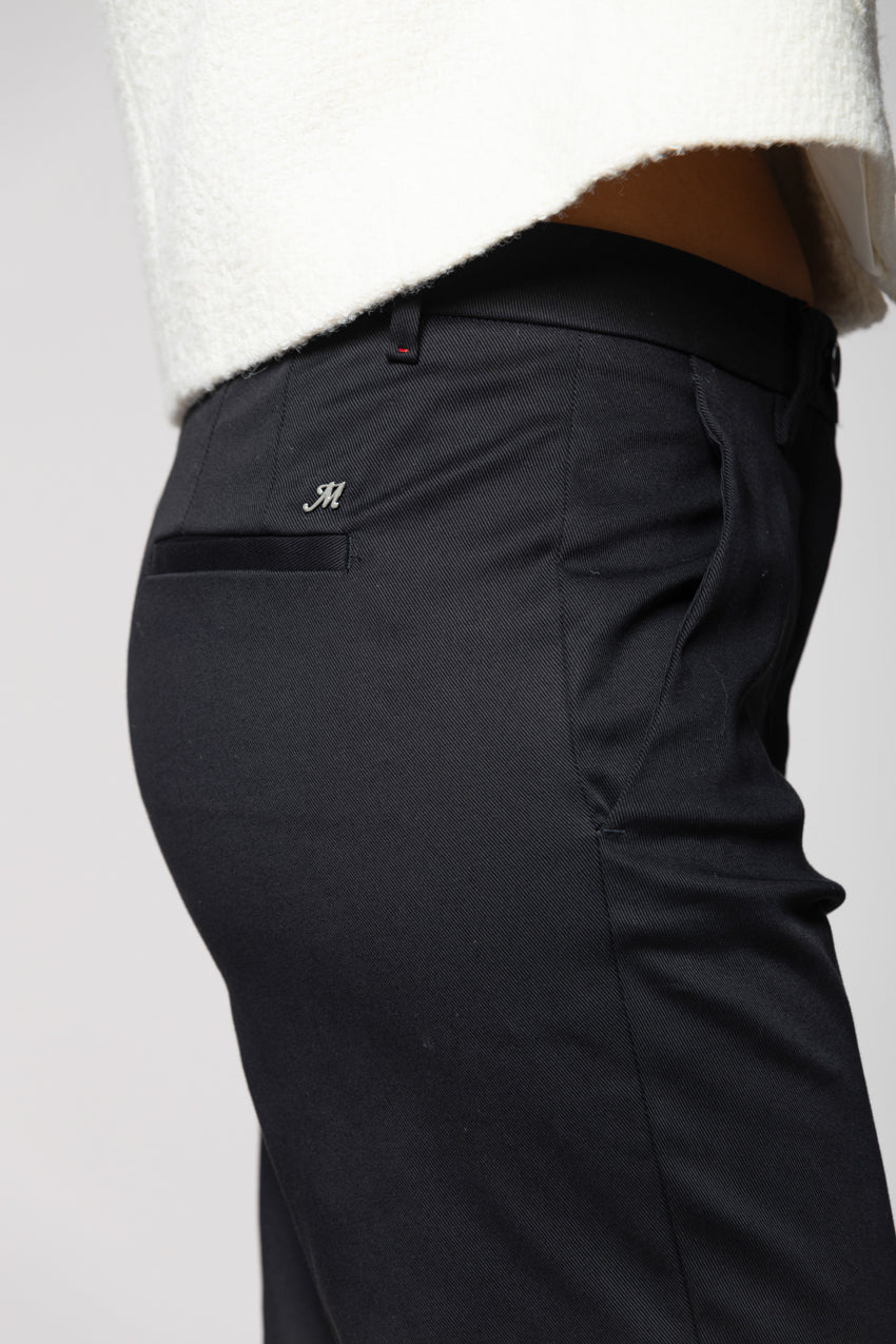 New York Carrot Damen-Chinohose aus Gabardine Carrot Fit