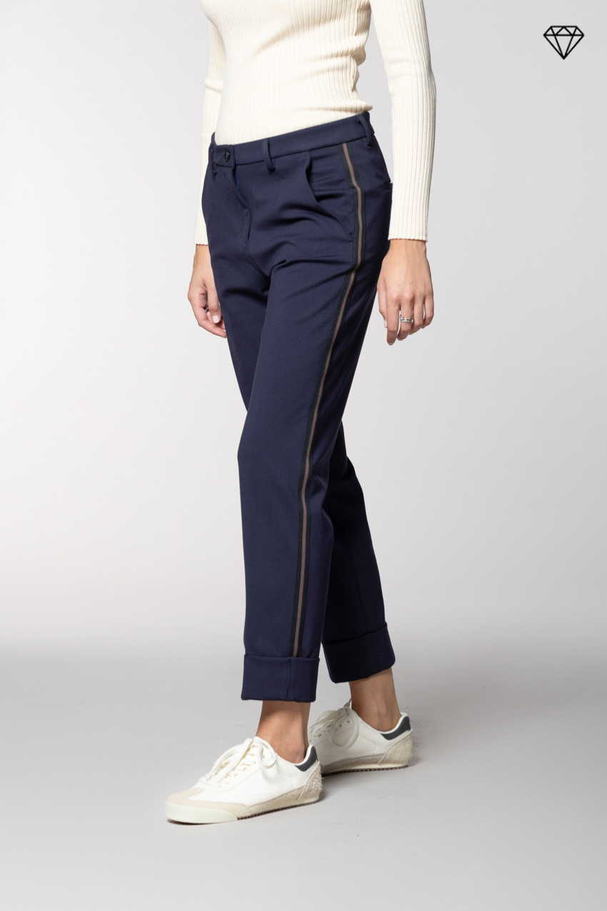 New York Carrot pantalone chino donna in jersey tecnico carrot fit ①