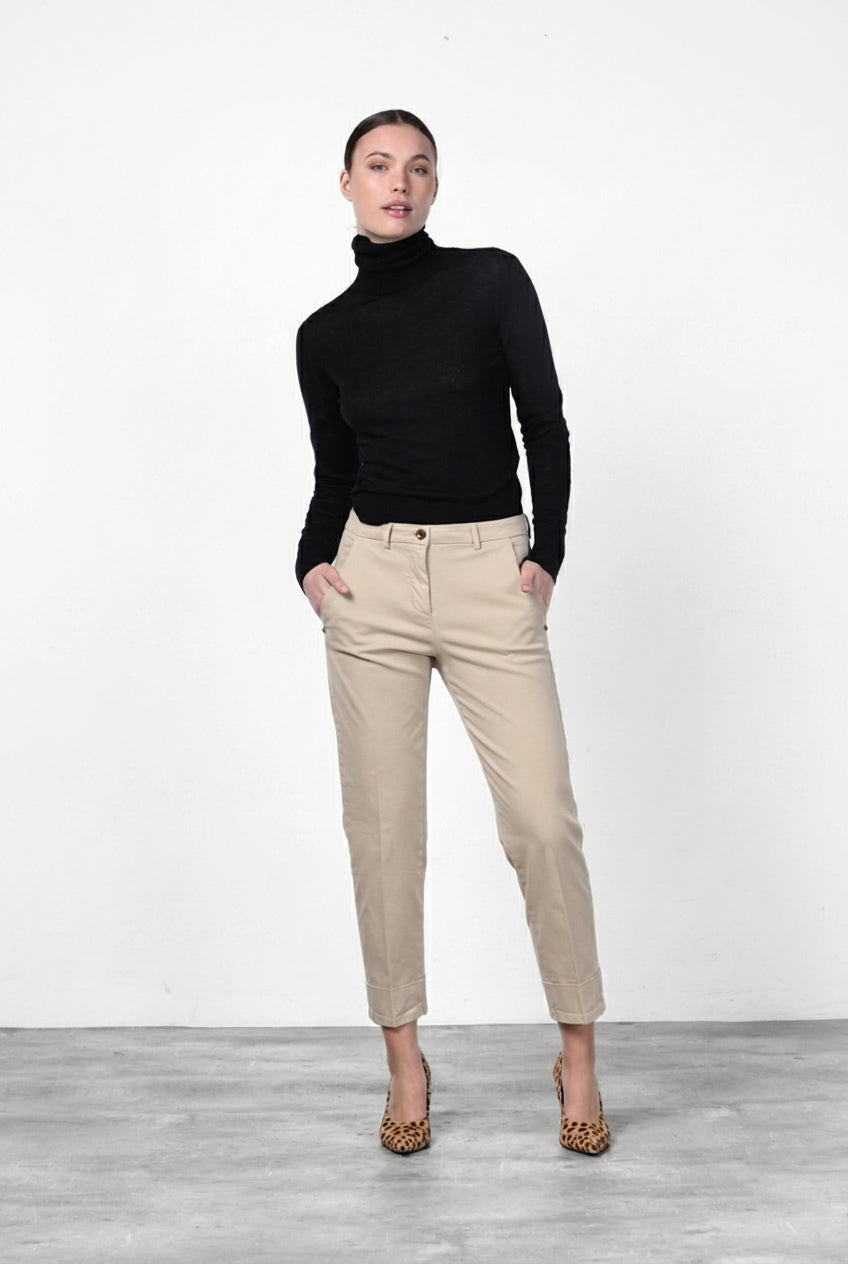 New York Carrot pantalone chino donna in raso carrot fit ①