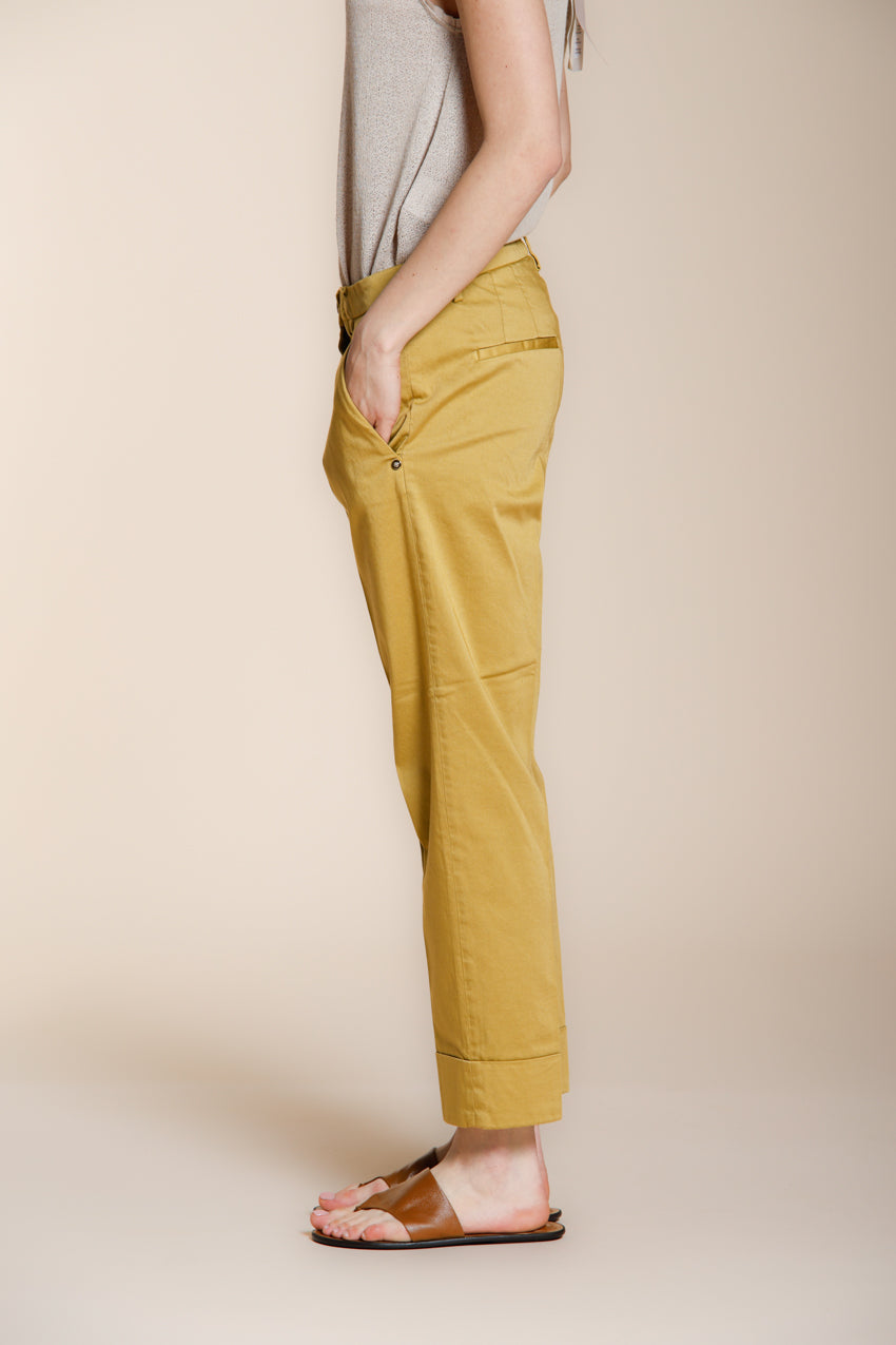 New York Carrot pantalón chino mujer de satén stretch carrot fit ①