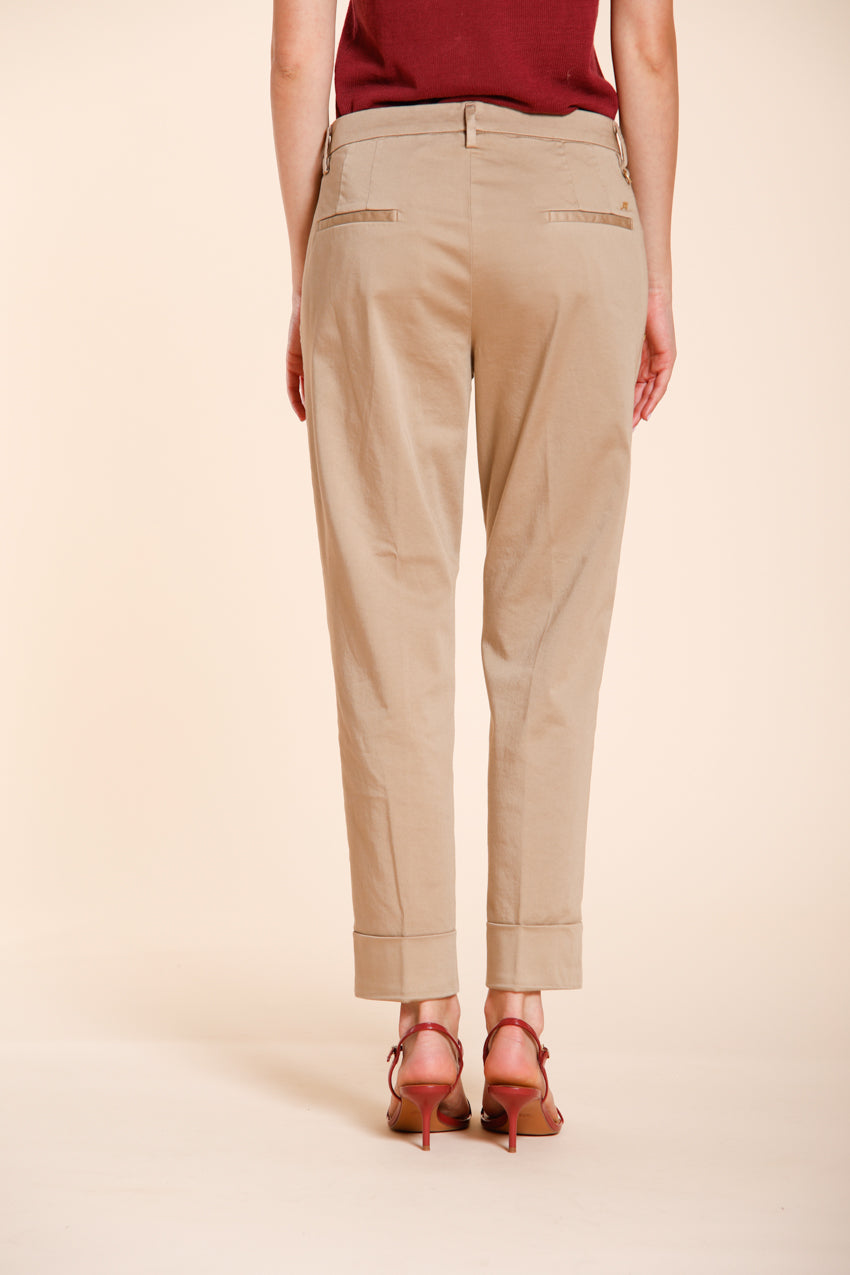 New York Carrot pantalón chino mujer en satén stretch carrot fit ①