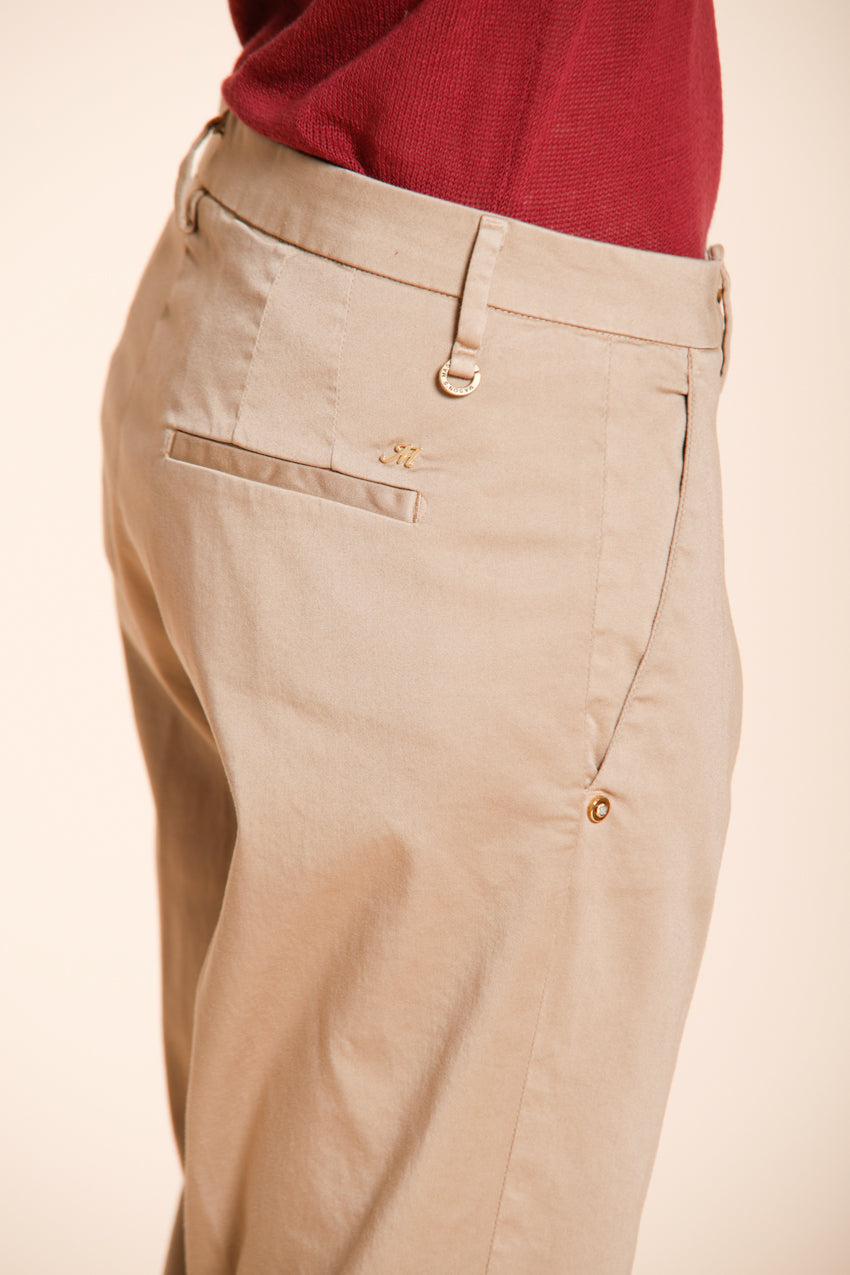 New York Carrot pantalón chino mujer en satén stretch carrot fit ①