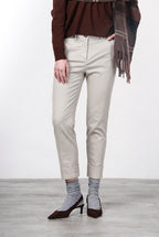 New York Carrot Chinohose für Damen aus Baumwoll- und Wollgabardine mit carrot fit ①
