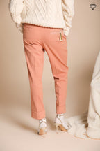 Foto 6 New York Carrot Pince pantalone chino donna in cotone cashmere carrot fit ①