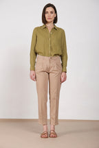 New York Carrot Sartoriale 1 Pince pantalon chino femme en satin de coton et soie carrot fit ①