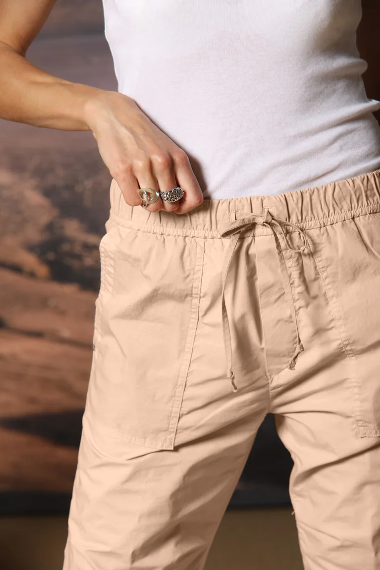 Fatique Jogger women's cargo pants in parachute canvas with a tencel and cotton blend carrot fit