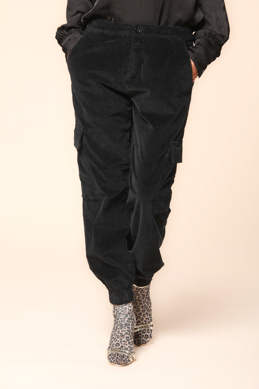 Easy Cargo women's cargo pants in velvet relaxed fit