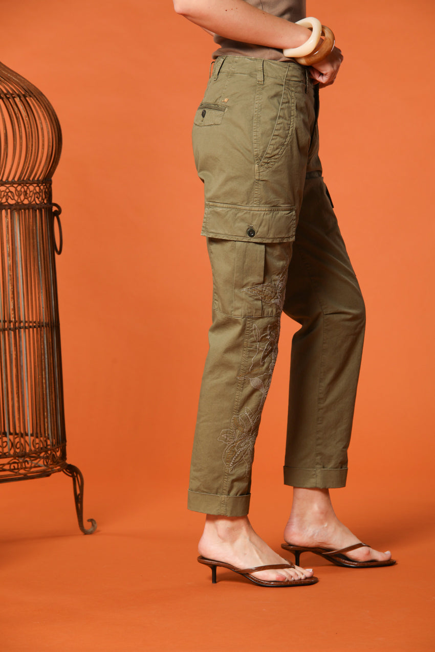 Judy Archivio Damen Cargo Hose aus Stretch-Baumwoll-Twill mit Stickerei Relaxed Fit