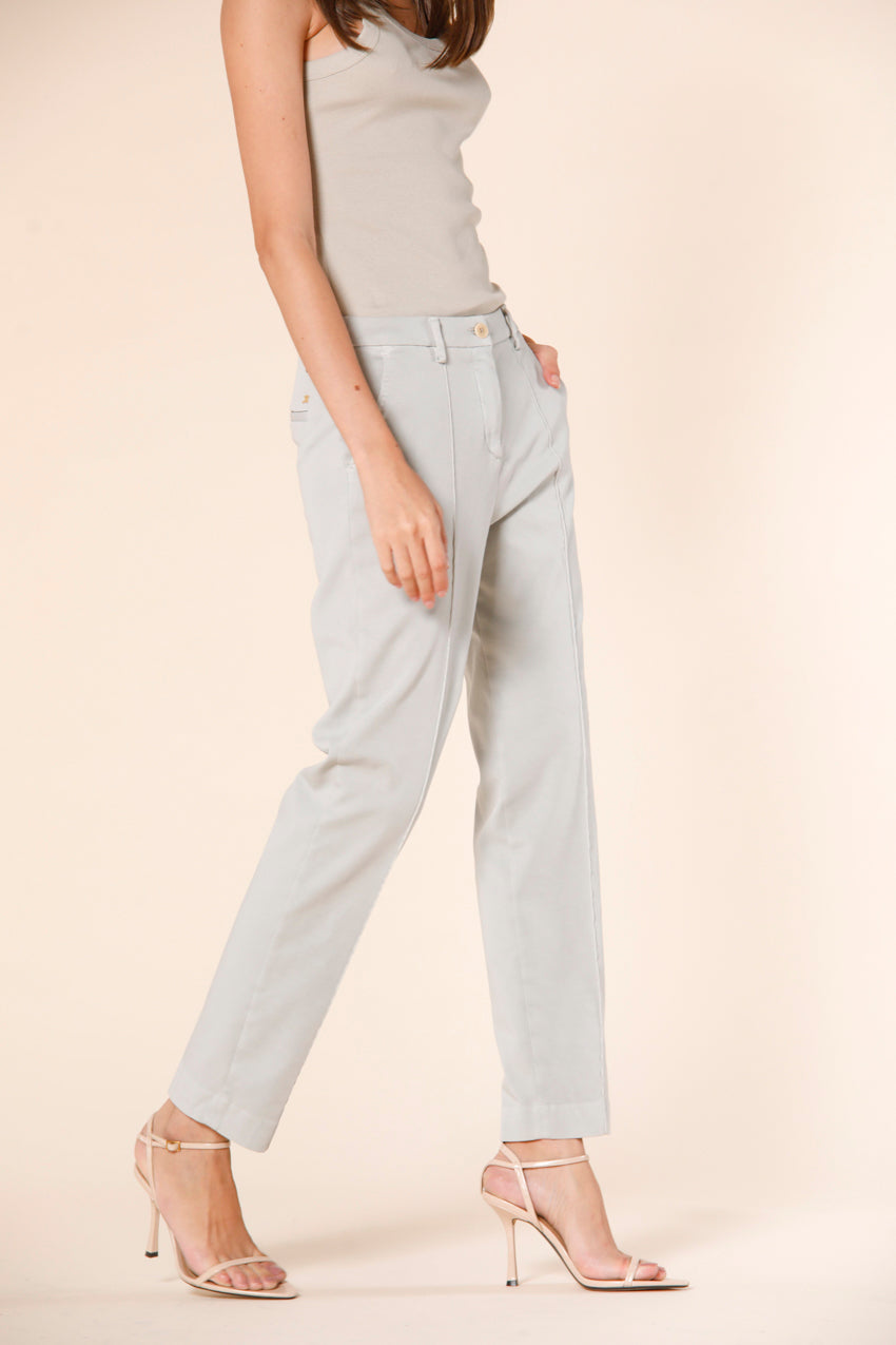 Immagine 4 di pantalone chino donna in jersey color ghiaccio modello New York di Mason's