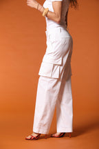 Victoria pantalone cargo donna in modal straight fit