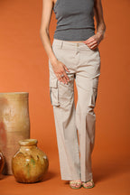 Victoria pantalone cargo donna in modal straight fit