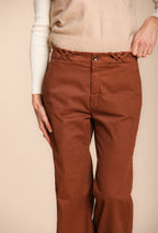 Foto 3 New York Straight pantalone chino donna in gabardina straight fit