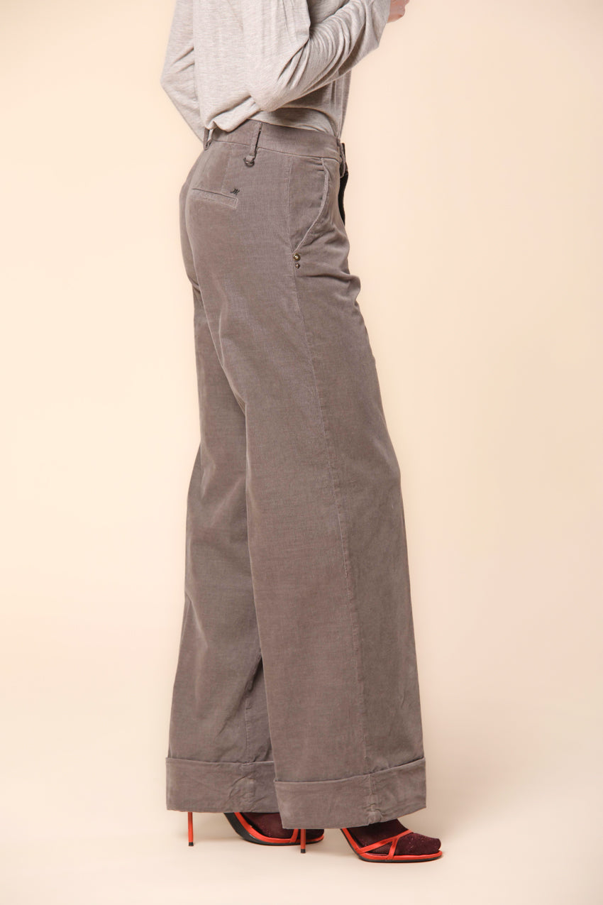 New York Studio pantalón chino mujer en torciopelo de 1000 rayas ajuste relaxed