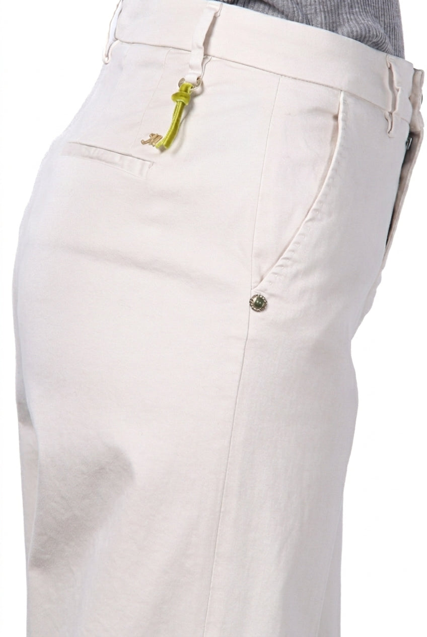 New York Studio women’s chino trousers in satin, straight fit