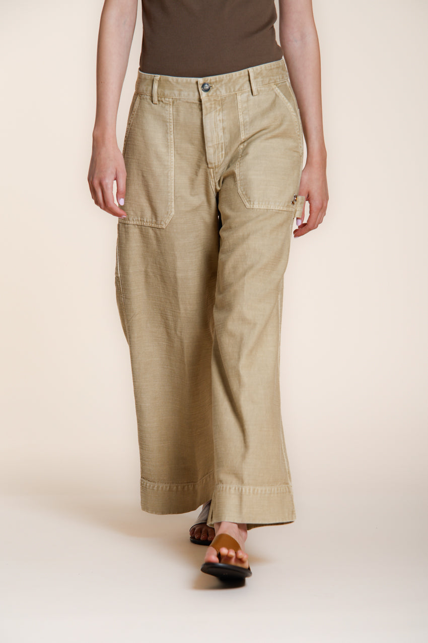 Dallas Wide women's cargo pants in slub cotton straight fit