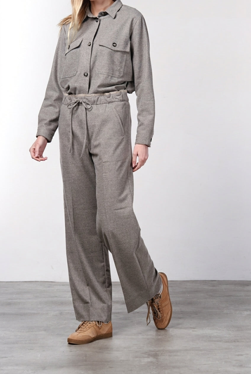 New York Studio Elax women’s chino pants in wool with straight fit