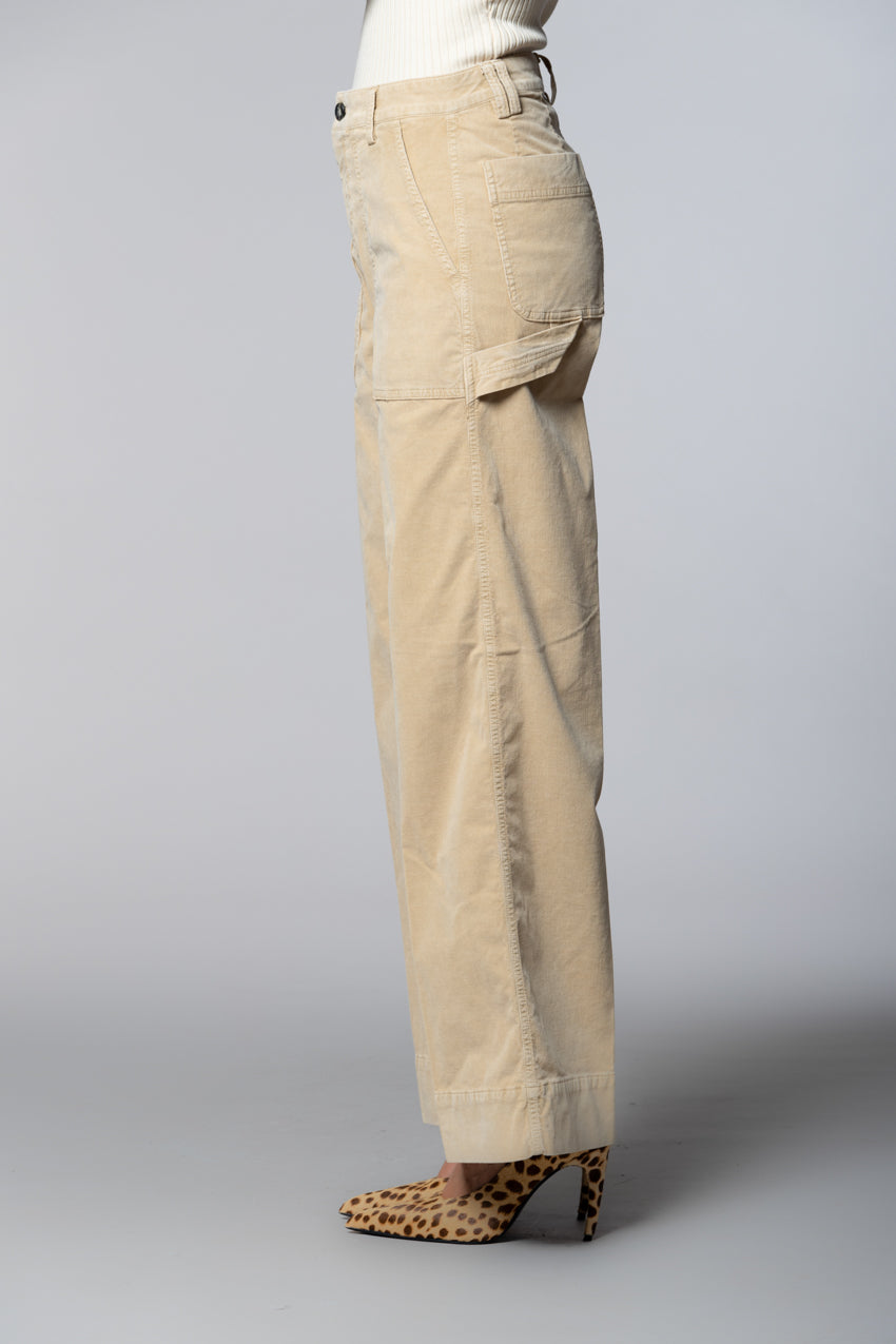 Dallas Wide L pantalon cargo femme en velours côtelé 1000 raies wide leg