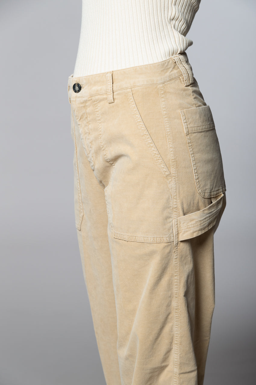 Dallas Wide L pantalon cargo femme en velours 1000 raies wide leg