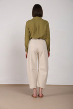 Vivienne City pantalon chino femme en bull stretch balloon fit