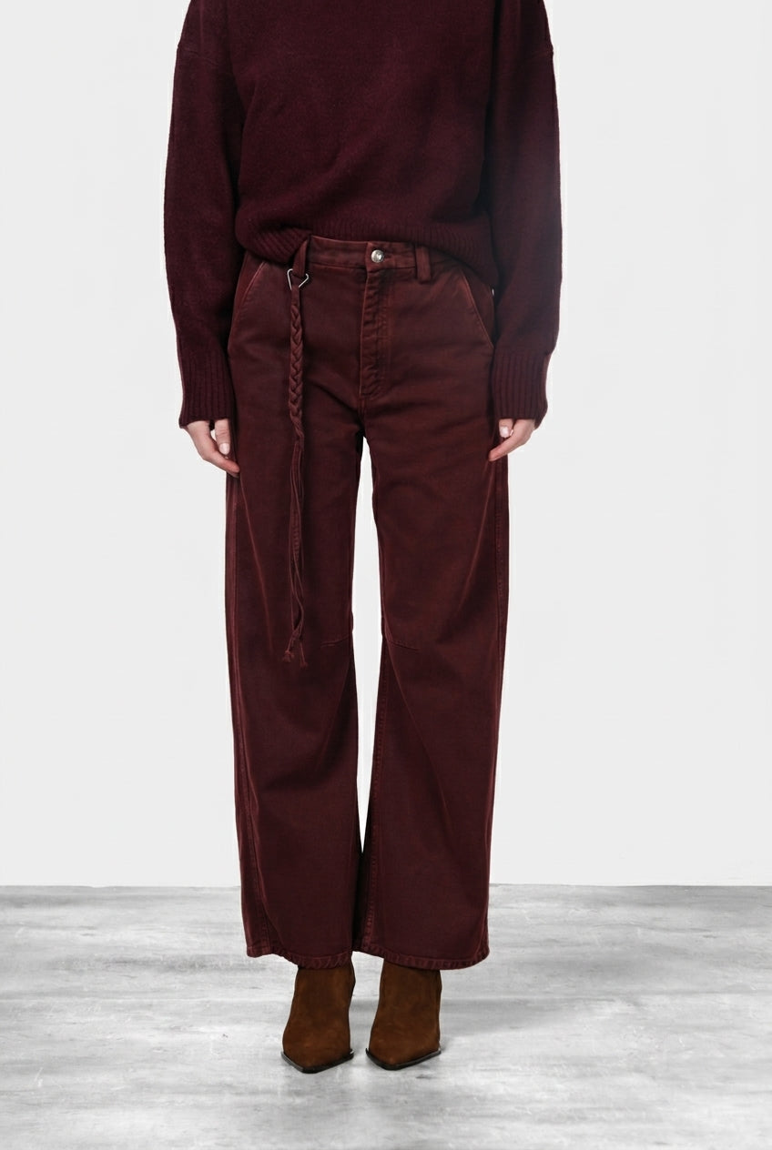 Valerie women’s chino pants in twill with balloon fit ①