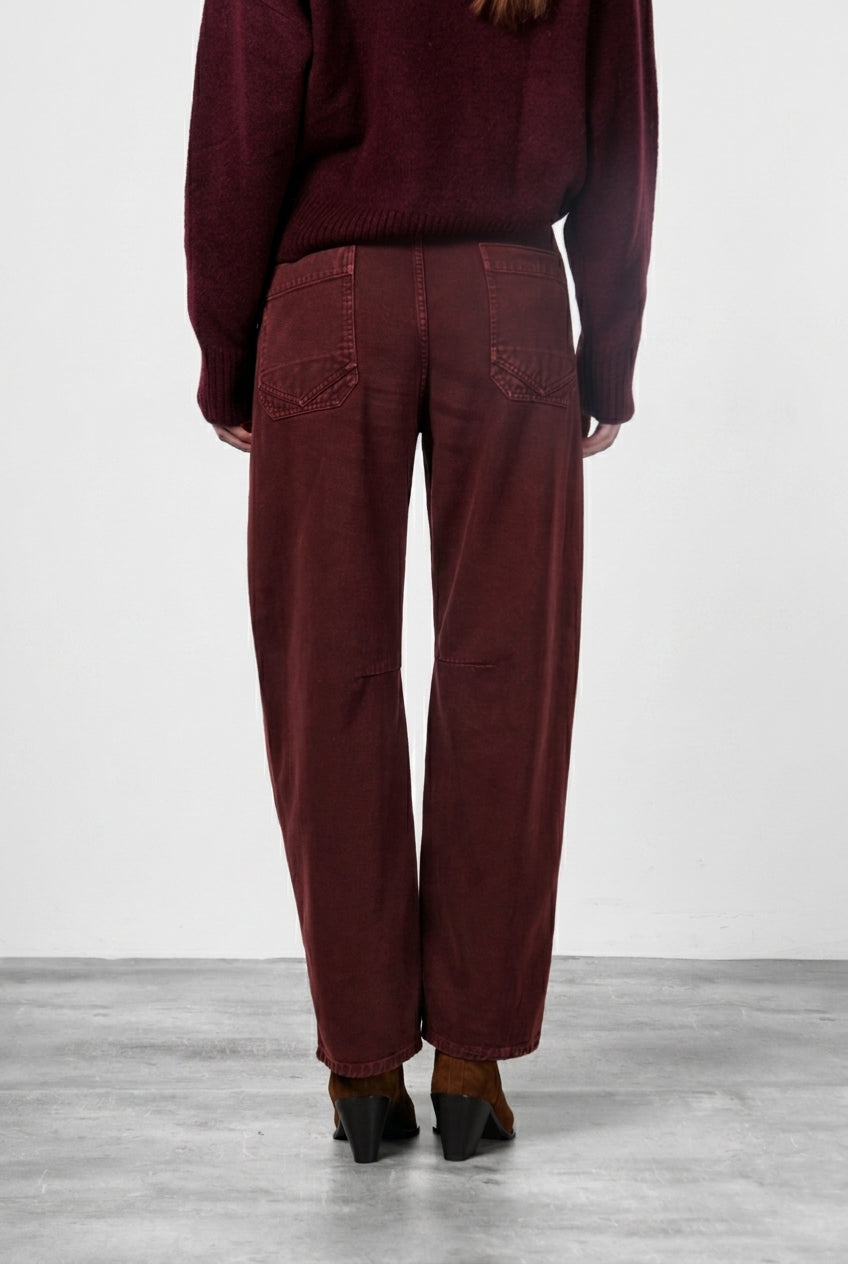 Valerie women’s chino pants in twill with balloon fit ①