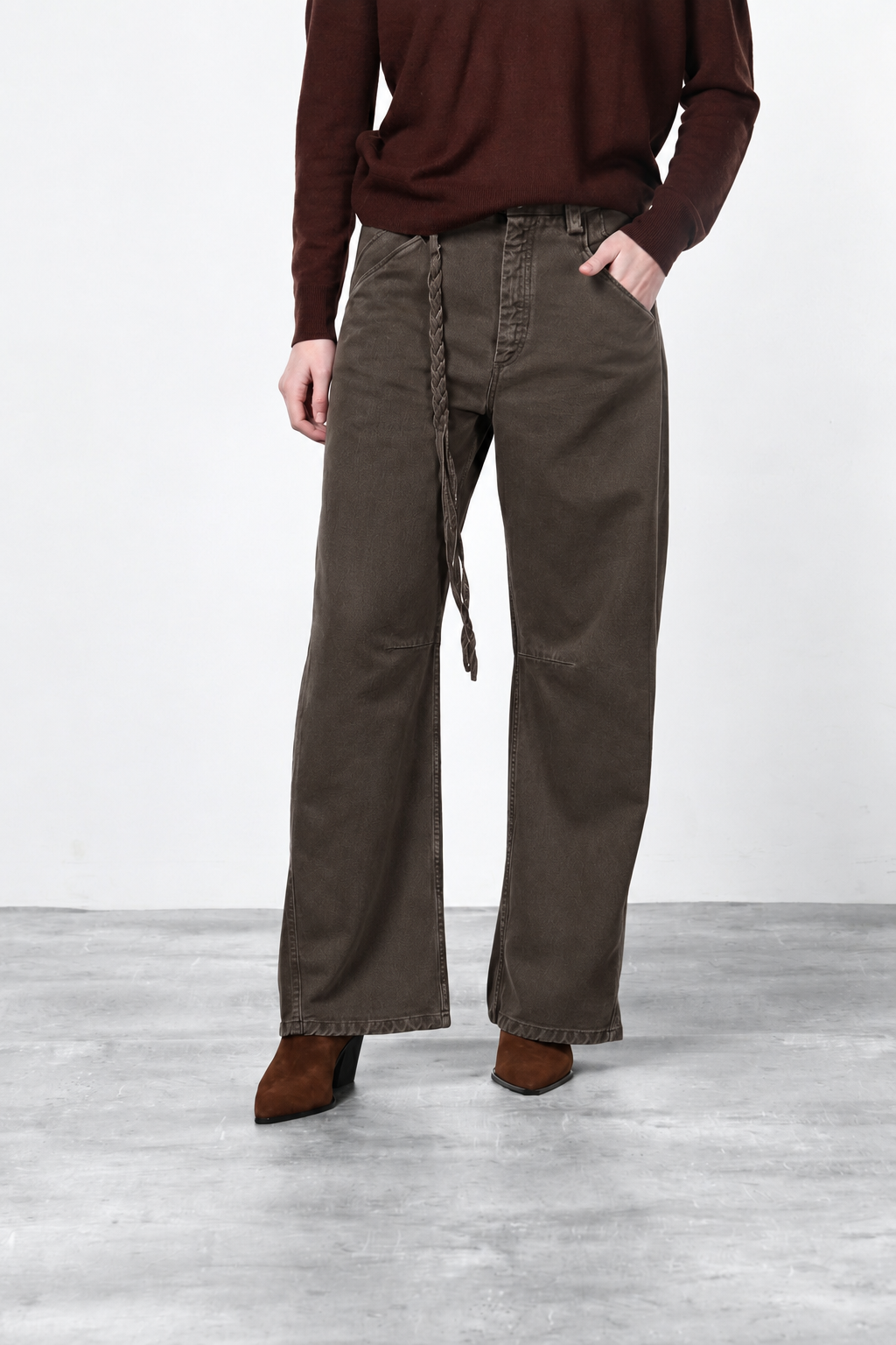 Veronique pantalón chino de mujer en twill balloon fit ①