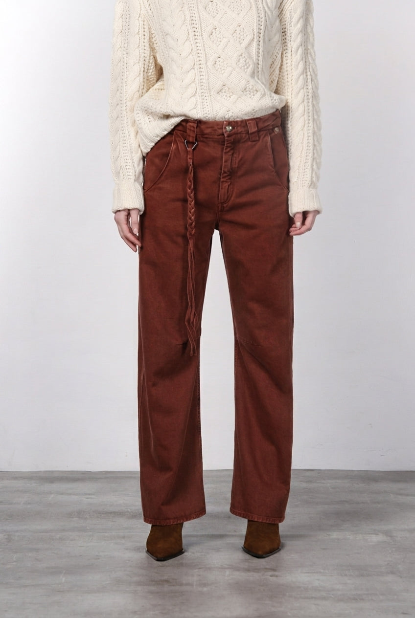 Violette women’s chino pants in twill with balloon fit ①
