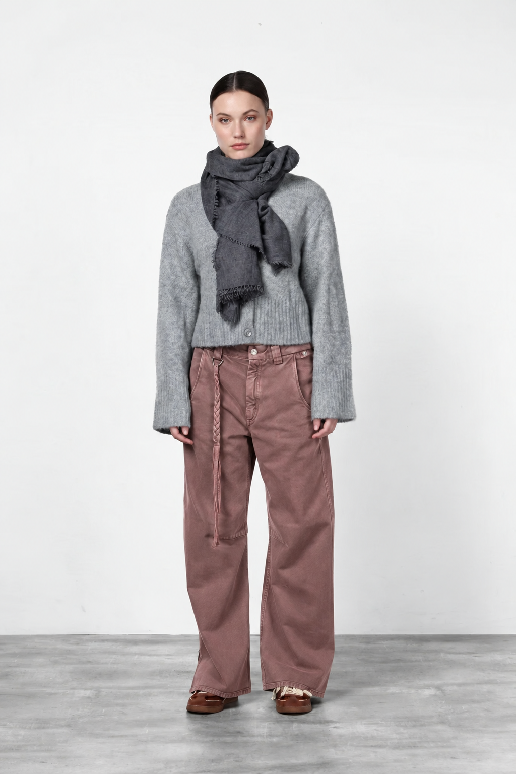 Violette pantalone chino donna in twill baloon fit ①