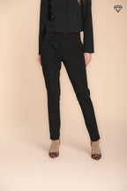 Foto 1 New York Slim pantalone chino donna in jersey tecnico slim fit ①