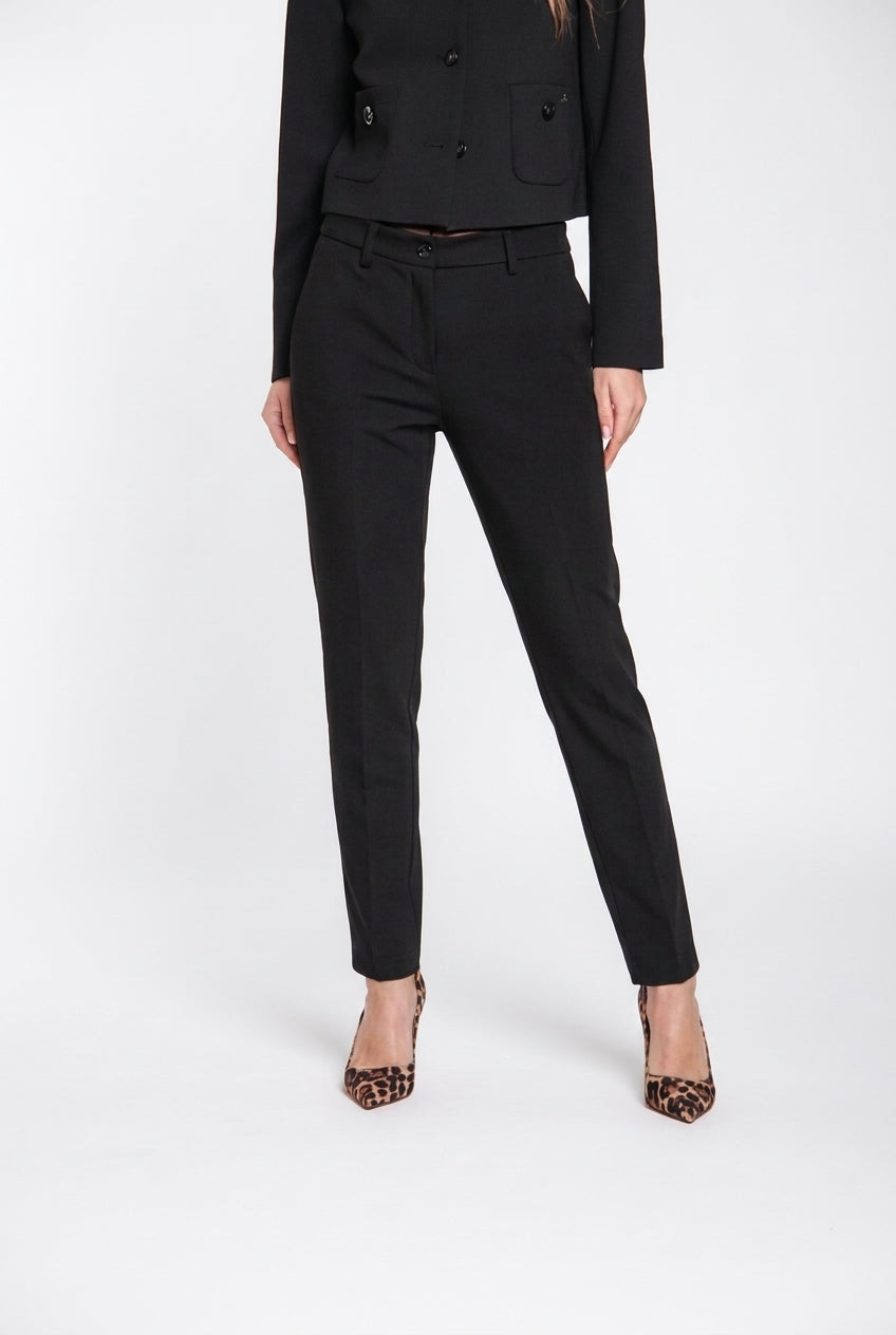 New York Slim pantalon chino femme en jersey technique slim fit ①
