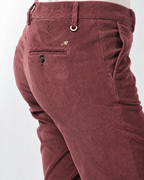 New York Slim pantalón chino de mujer en terciopelo de pana ancha slim fit ①