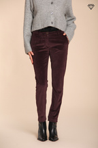 New York Slim pantalone chino donna in velluto a coste slim fit ①