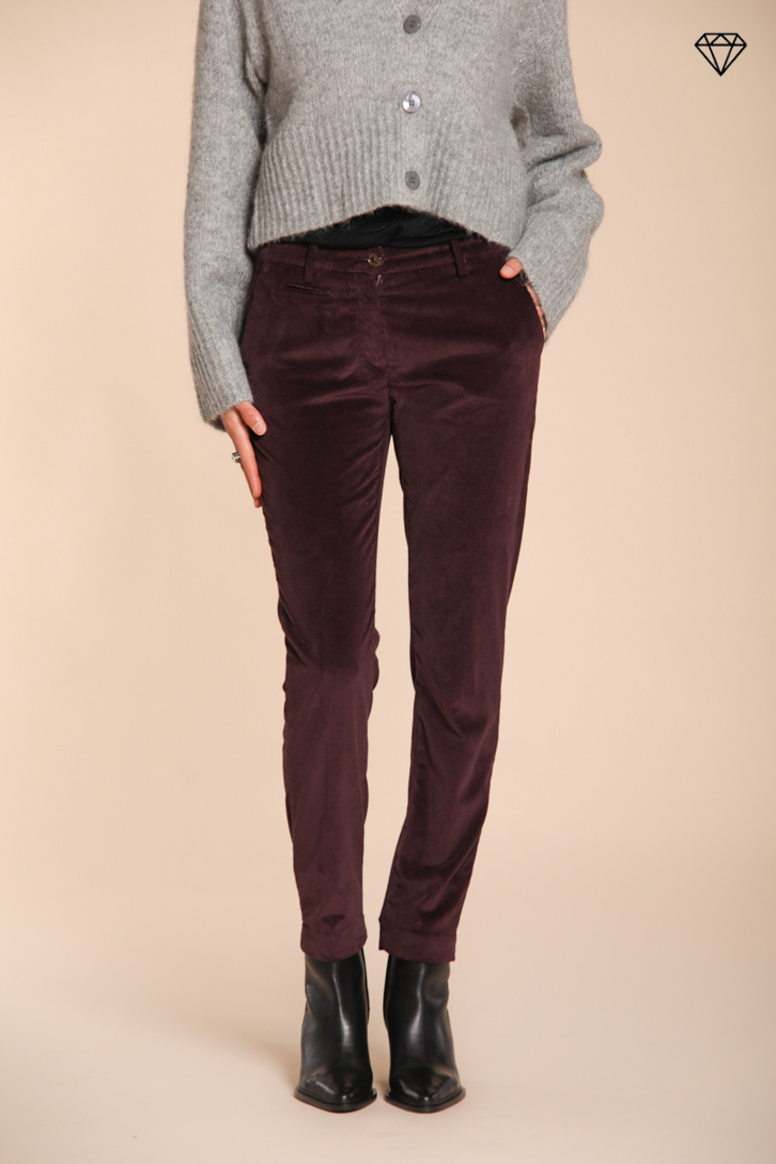 New York Slim pantalone chino donna in velluto a coste slim fit ①