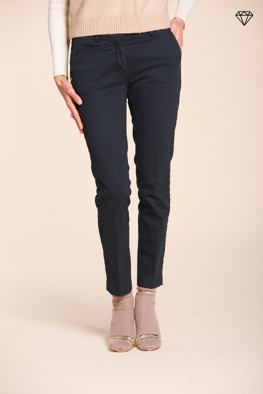 New York Slim women’s chino trousers in satin slim fit ①