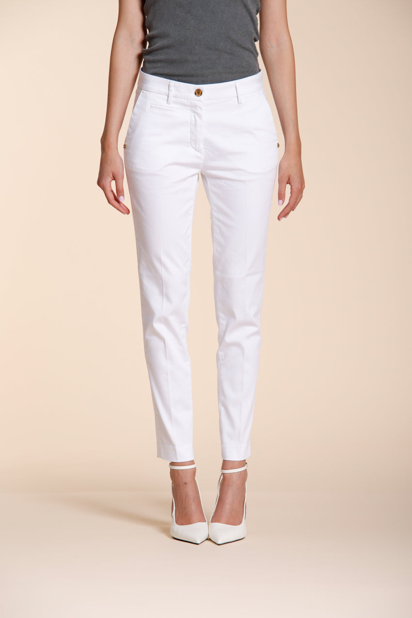 New York Slim pantalone chino donna in raso stretch slim fit ①